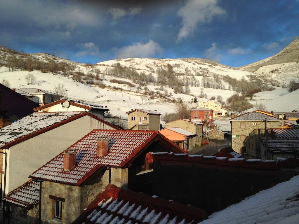 Hotel Rural Pena Castil Сотрес Экстерьер фото